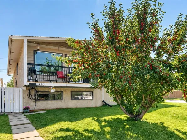 7731 N 47th Ave NW, Calgary, AB T3B 1Y9