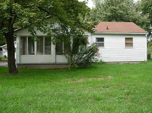 1st image of 45122 Paris Dr