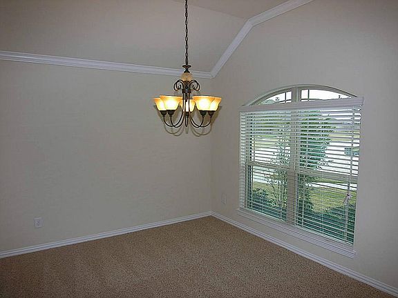 Formal Dining