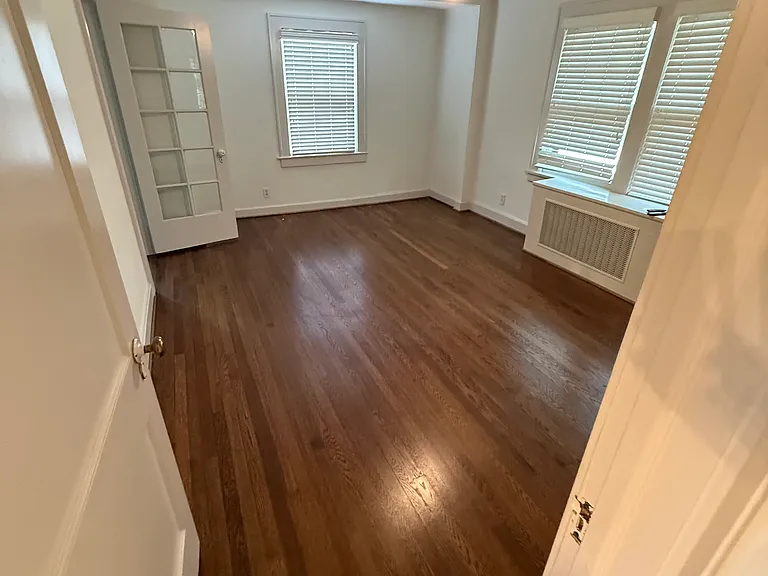 6011 Central St — Photo 1