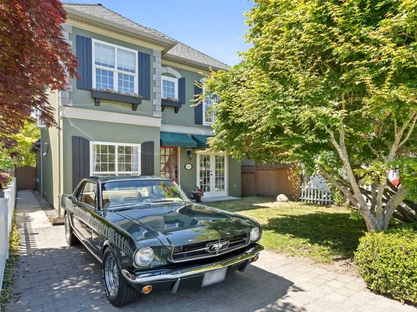 11871 Dunford Rd, Richmond, BC V7E 3M6