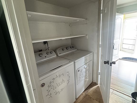 4th image of 3135 Shady Dell Ln #220-S3135-220