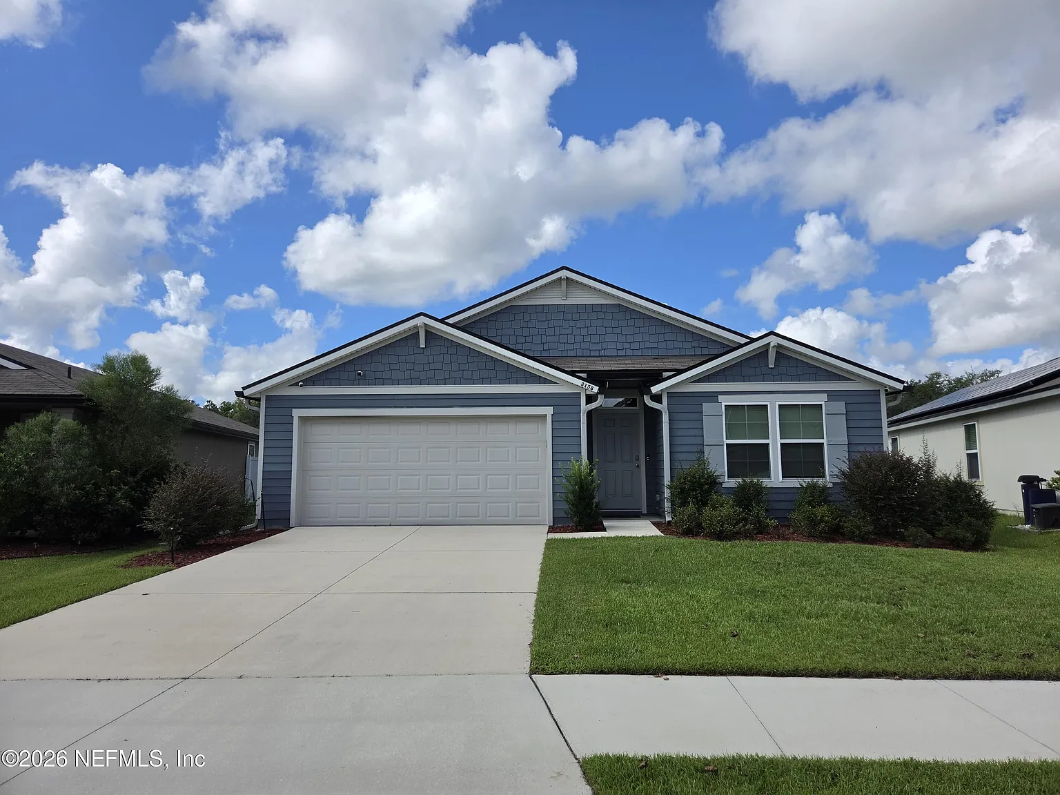 4 bed, 2.0 bath, 1861 sqft, $2,100 — Photo 2