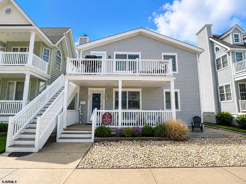 1st image of 1848 Asbury Ave #2