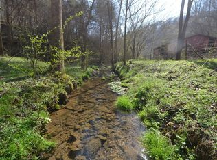 49 Saint Marys Rd, Chestnut Mound, TN 38552