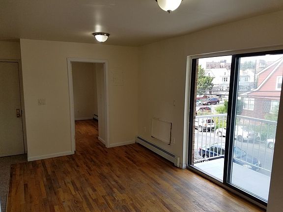 4th image of 6258 102nd St APT 2