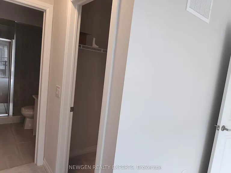 585 Colborne St E #711 — Photo 14
