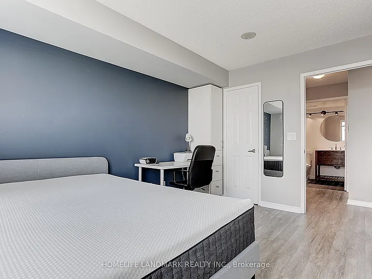 75 King William Cres #1013 — Photo 16