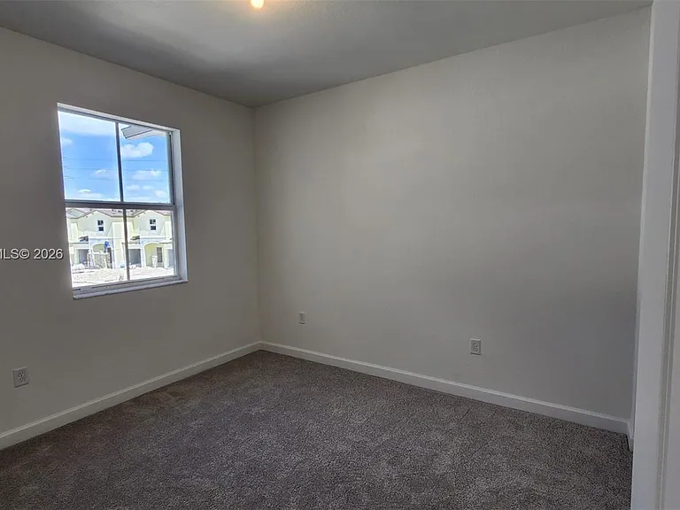 2591 SE 25th Ter — Photo 20
