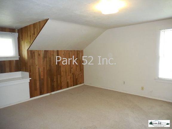 5th image of 6426 Pacific Ave