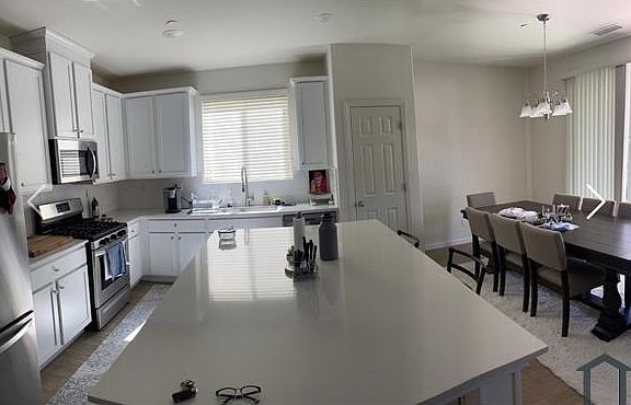 5th image of 6589 E Lamona Ave