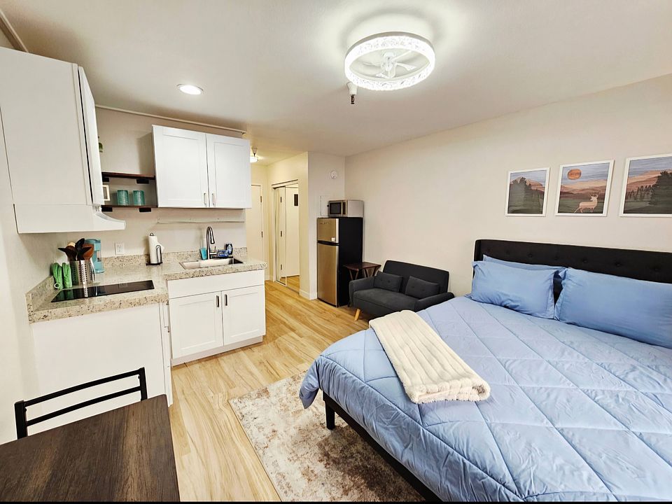 1st image of 1940 Prospector Ave #409