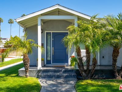 12327 Hatteras St, Valley Village, CA, 91607