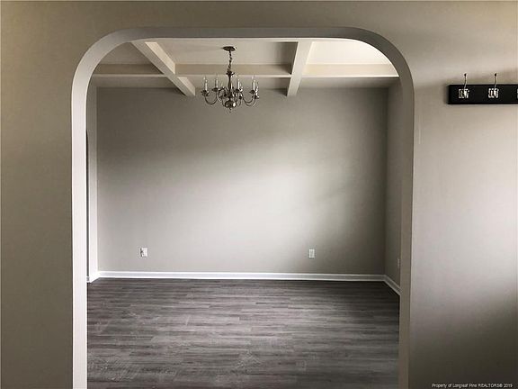 3rd image of 167 Dairy Ct