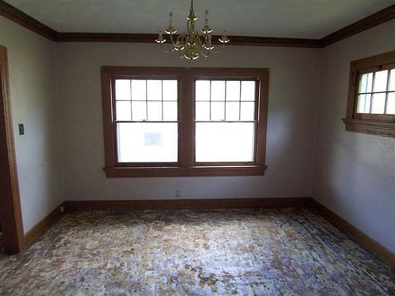 5th image of 5315 Philadelphia Dr