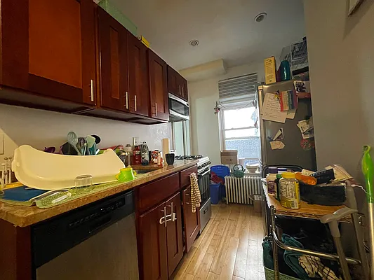 Rented by J Misrahi Realty Corp | media 8