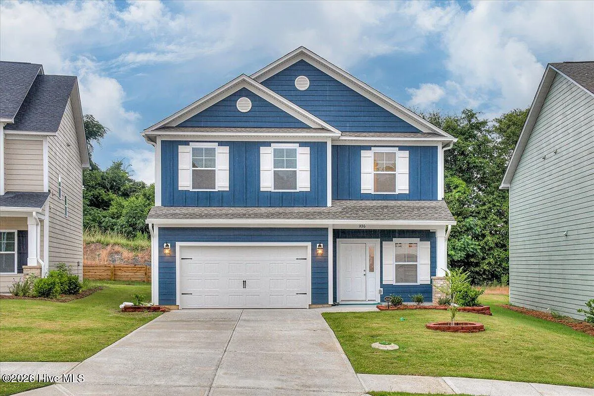 4 bed, 2.5 bath, 1861 sqft, $2,100 — Photo 1