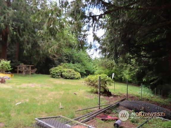 3rd image of 2851 NE Lillehammer Lane