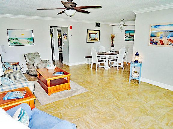 2nd image of 906 Savannas Point Dr APT B-e