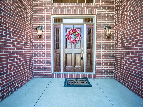 2nd image of 30871 Sawgrass Ln