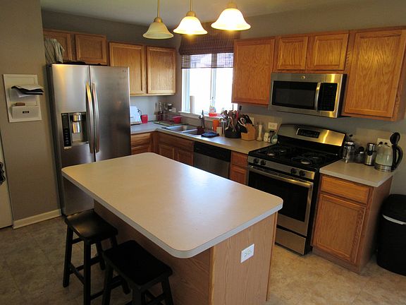 3rd image of 2514 Oasis Dr