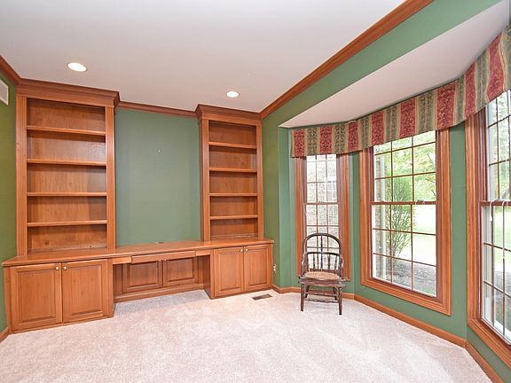 3rd image of 3092 Crooked Stick Ct