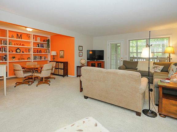 322 Butler Ct-104