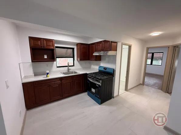 2851 Buhre Ave Floor 1, Bronx, NY 10461
