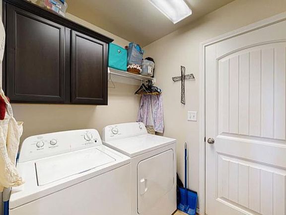 4th image of 1406 Wrangler Ln