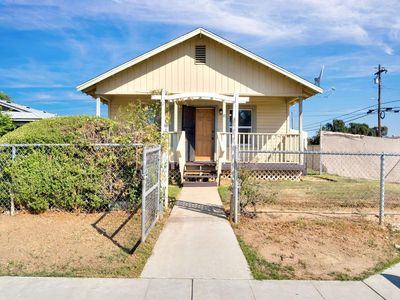 408 W Spruce Ave, Pinedale, CA, 93650