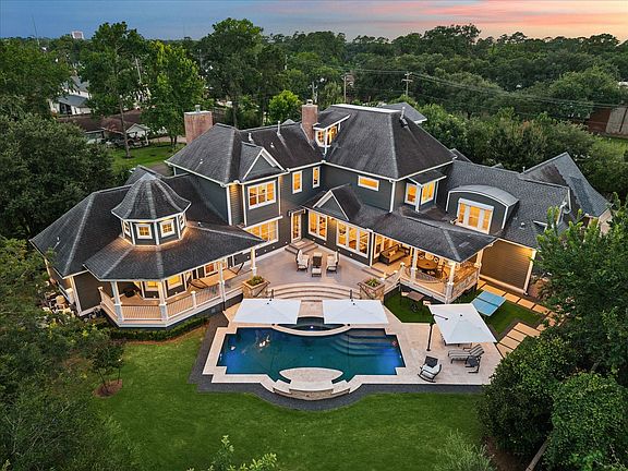2nd image of 7818 Bellewood Dr