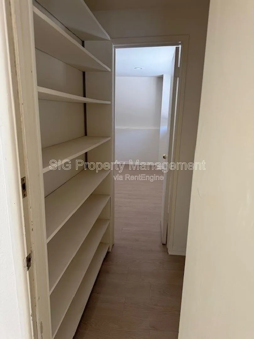 Studio, 1.0 bath, 600 sqft, $1,400 — Photo 4