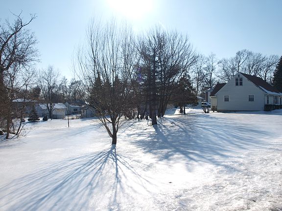 4th image of 22133 W Morton Dr