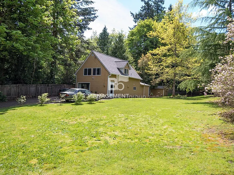 3708 Kenthorpe Way — Photo 1