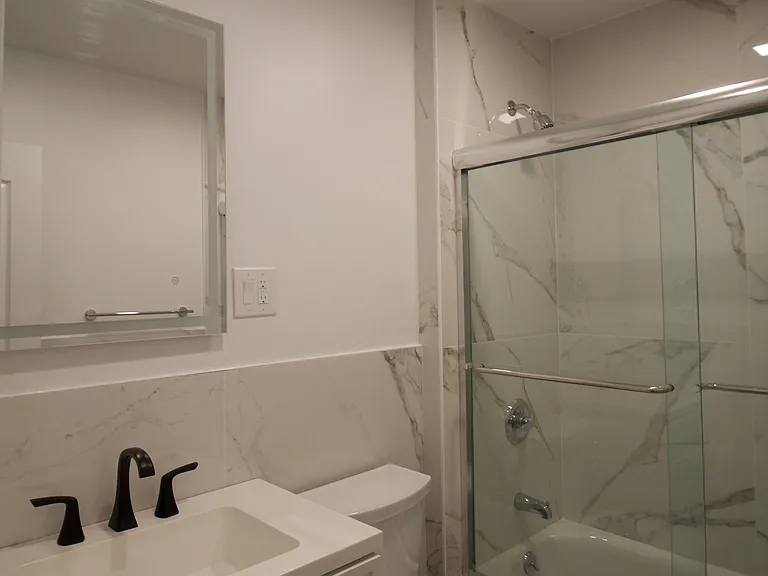 337 Clinton St #3 — Photo 18