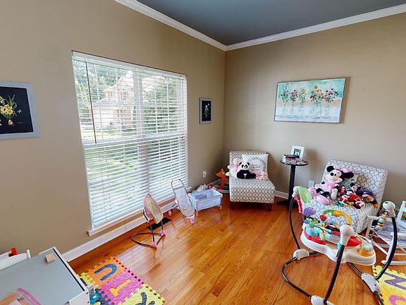 4th image of 118 Mill Run Pl NE #30