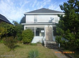 250 10th Ave, Seaside, OR 97138