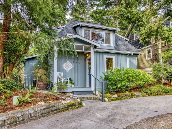 2313 Ebony Street, Port Townsend, WA 98368
