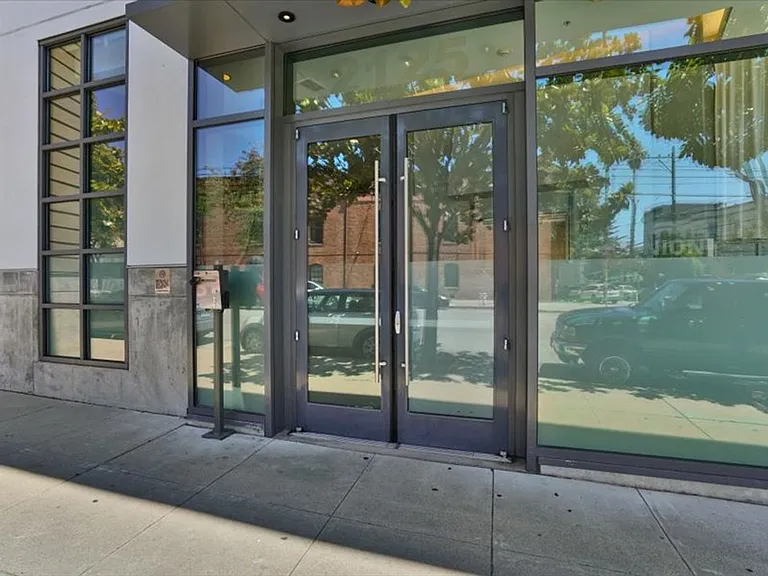 2125 Bryant St #308 — Photo 27