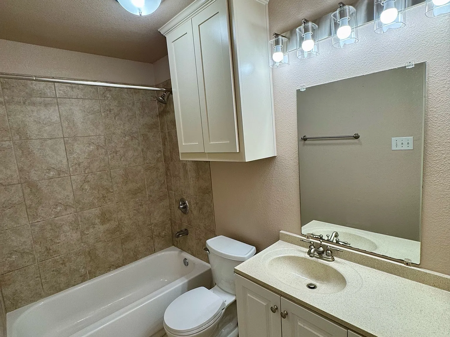 2801 West Springdale Circle - 1 — Photo 3