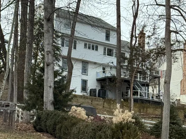 216 Stern Cv, Stafford, VA 22554