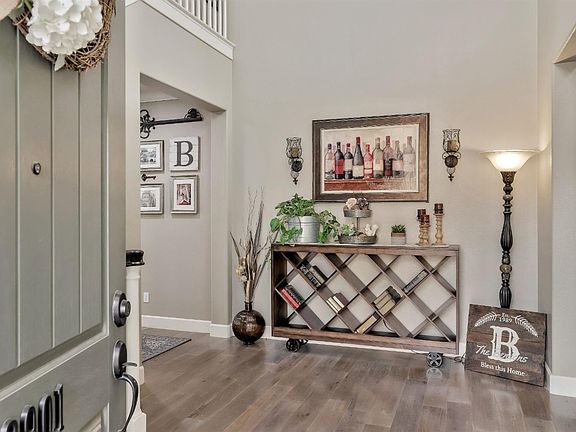 5th image of 2901 Westport Cir