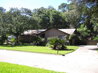 2520 NW 38th Dr, Gainesville, FL 32605