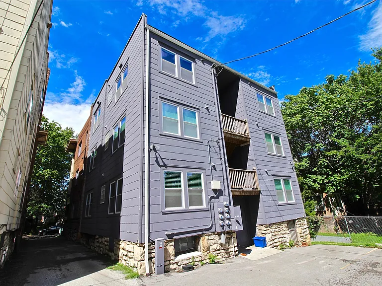 2803 Charlotte St #1S — Photo 15