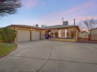 1705 Blume St NE, Albuquerque, NM 87112