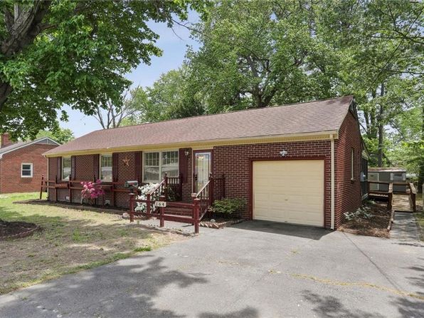 164 Eastwood Dr, Newport News, VA 23602