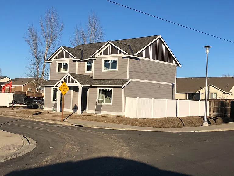 2300 N Landon Ln — Photo 34