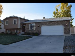 599 W Chappel Valley Loop, Lehi, UT 84043