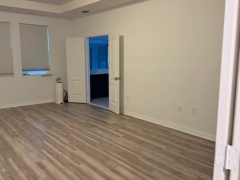 3117 Somerset Park Dr — Photo 9