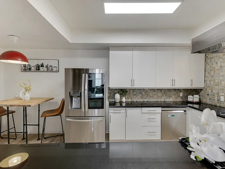 235 S Tower Dr #305 — Photo 10
